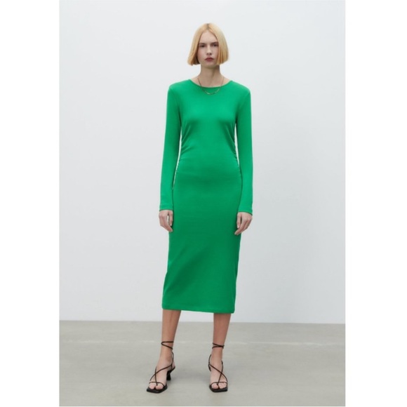 Zara Dresses & Skirts - Zara Vibrant Green Long Sleeve Midi Dress